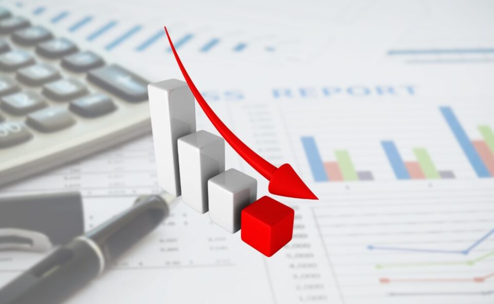 5 Stages Of The Product Life Cycle (Definition and Examples)