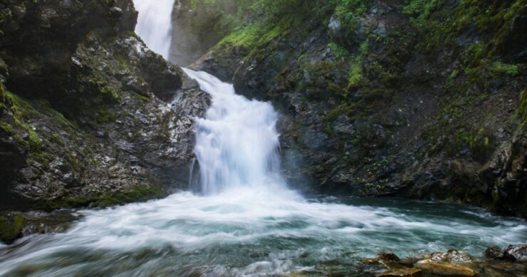 Thunderbird Falls
