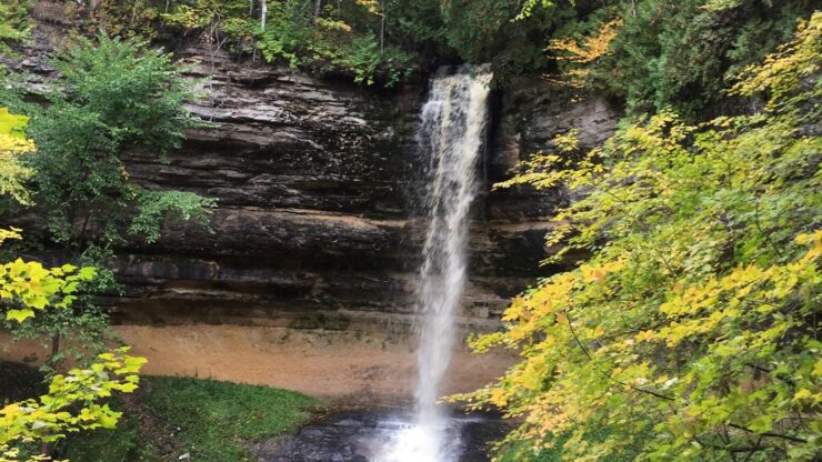 Munising Falls