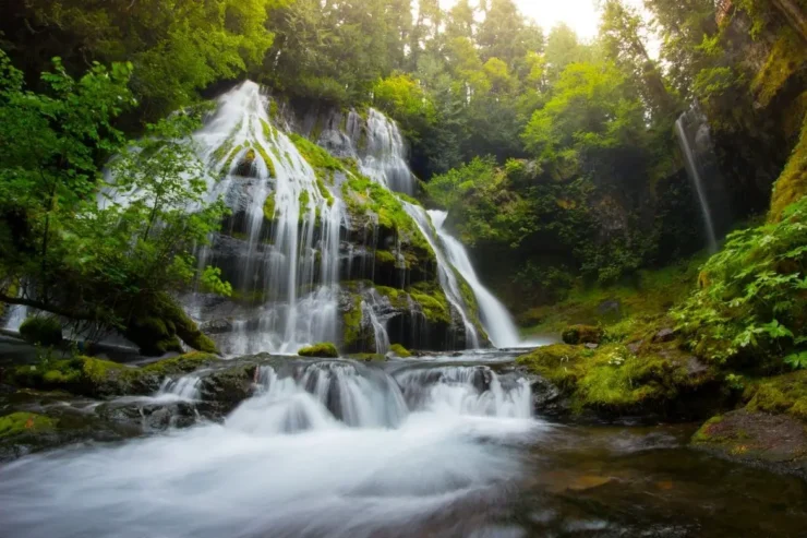 Panther-Creek-Falls-in-Washington
