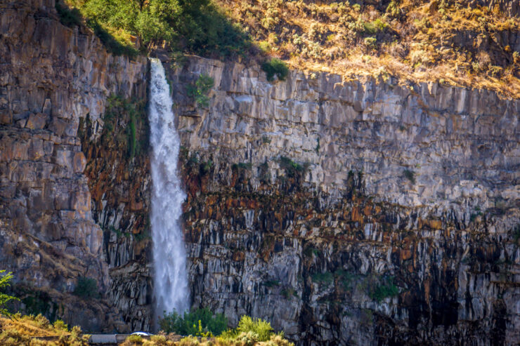 Perrine Coulee Falls