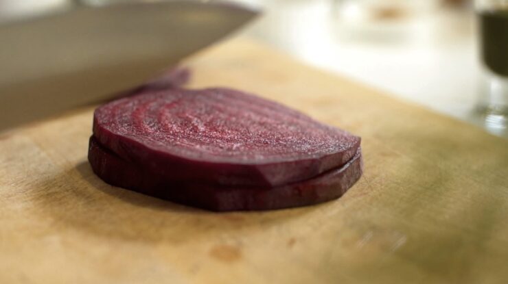 Puree Raw Beets for your dogs