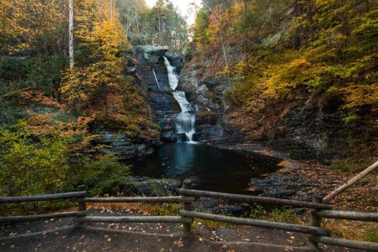 raymondskill falls