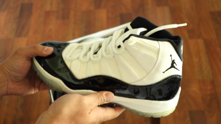 Air Jordan 11 (1995)