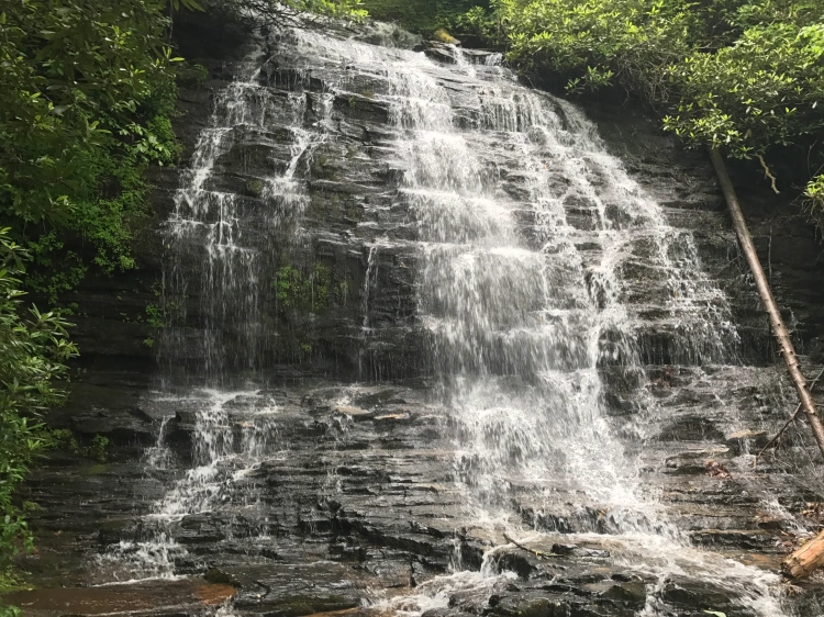 Spoonauger Falls