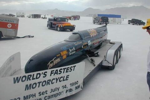 15 Fastest Bikes in the World 2024: Two-Wheeled Rockets