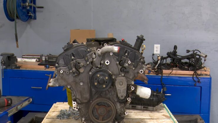 2011 Chevy Traverse 3.6L With MAJOR Engine Failure