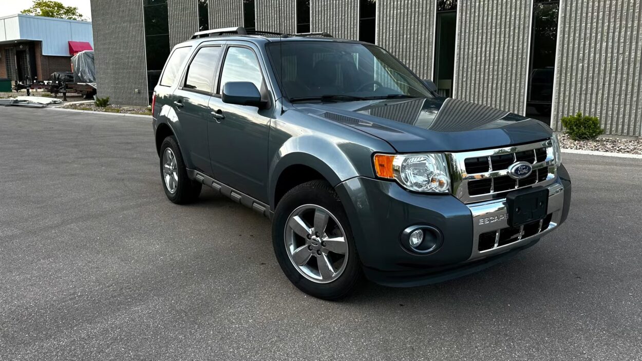 2011 Ford Escape Limited AWD