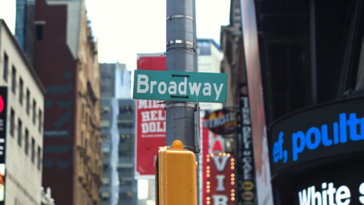 Broadway Sign