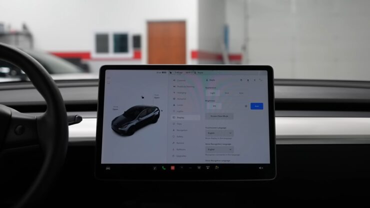 Mechanic issues Tesla Model Y