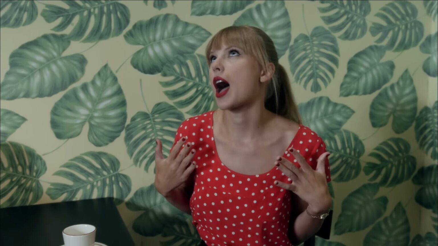 Taylor Swift'S "The Life Of A Showgirl"—A Reflection Of Her Life And Career! - nx95kax