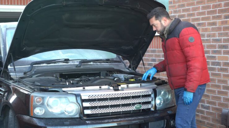 Range Rover under the hood