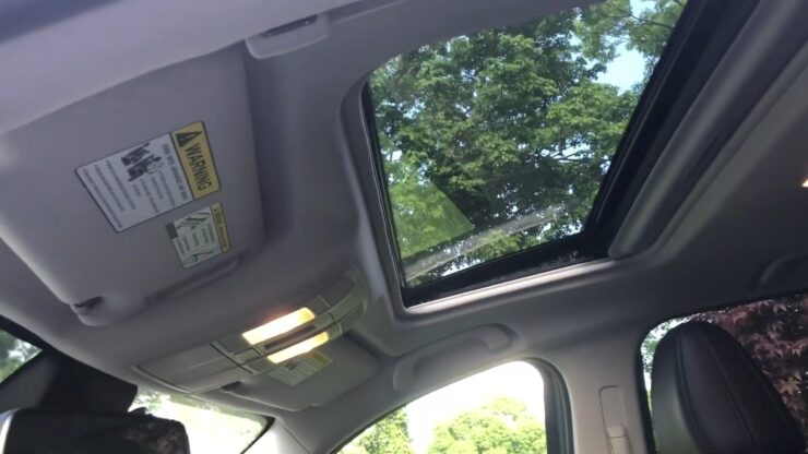 Sunroof Mazda CX-5 Inside