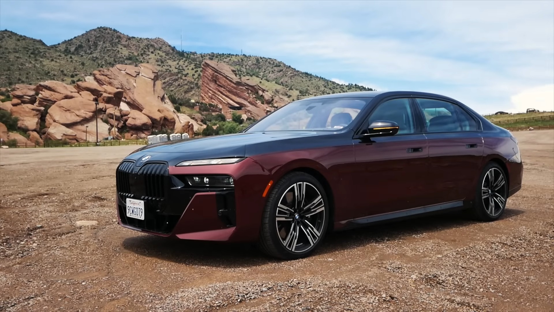 The NEW 2023 BMW 760i