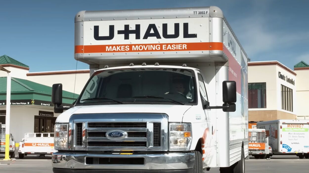 What Gas Does Uhaul Take