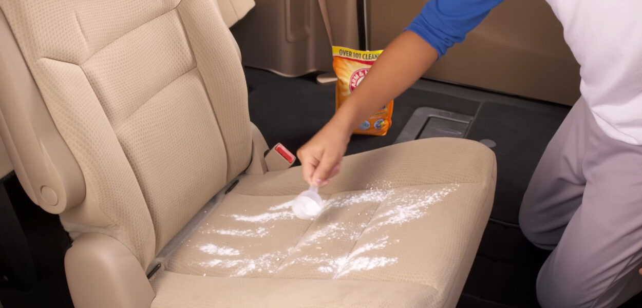 Cleaning Car Seat With Baking Soda