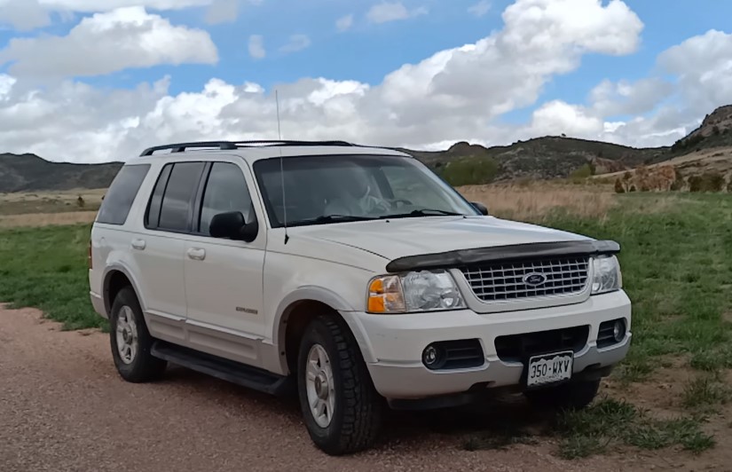 2002 Ford Explorer Model