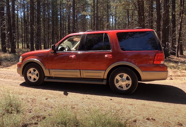 2006 Ford Explorer Model