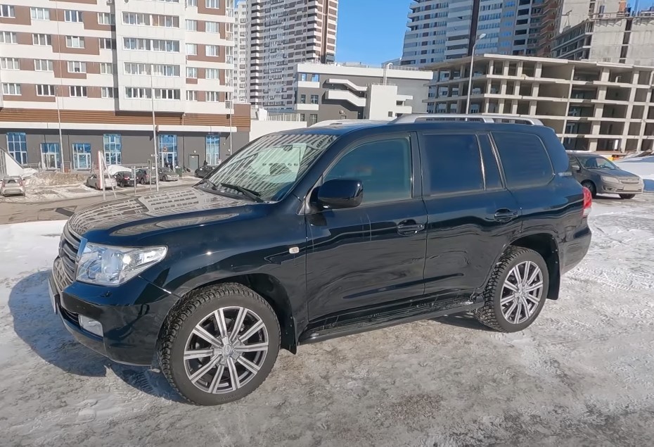 2011 Toyota Land Cruiser