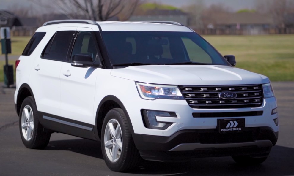 2017 Ford Explorer Model