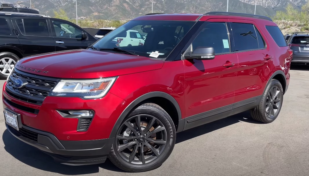 2018 Ford Explorer Model