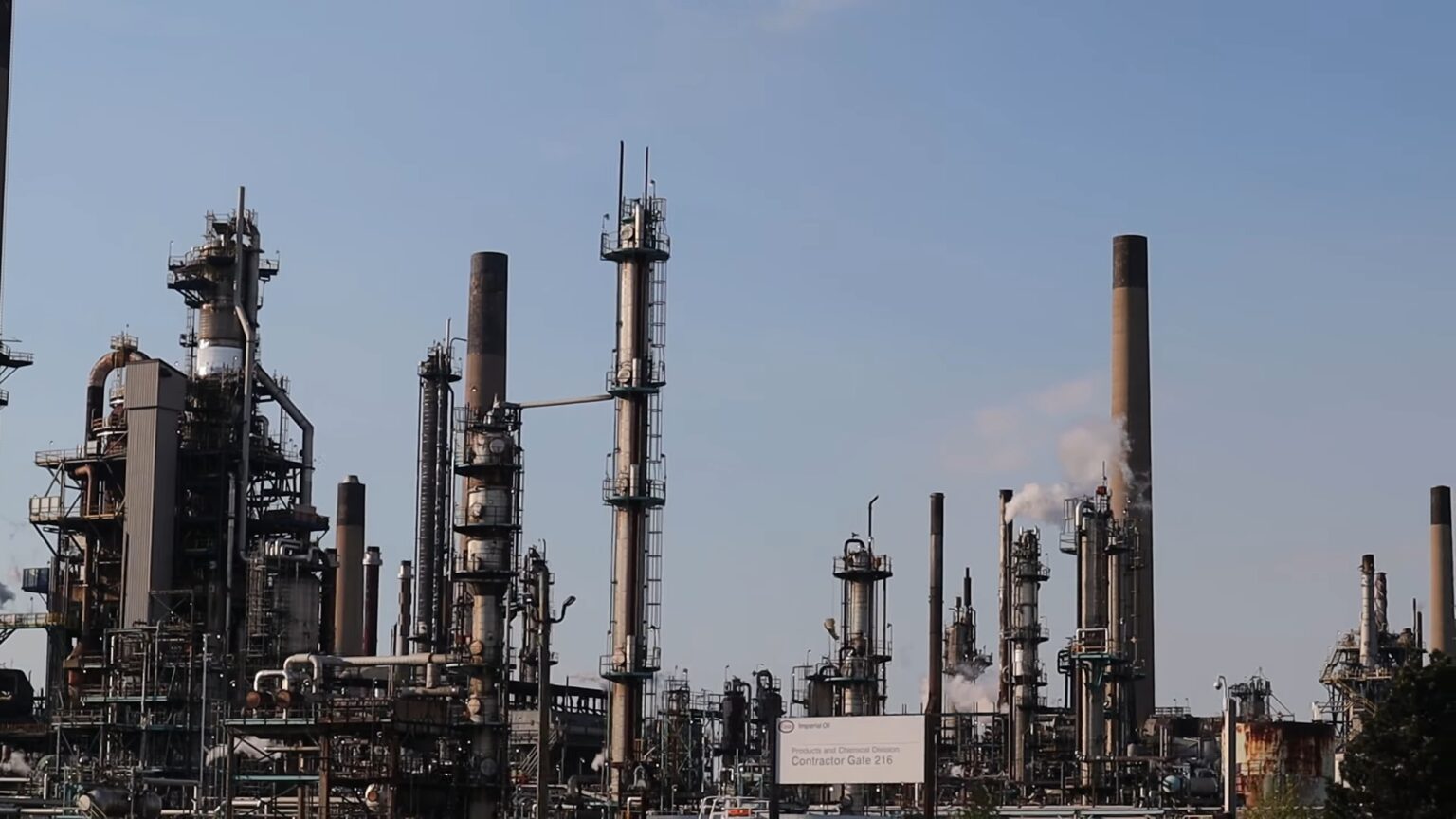 Pros And Cons Of Living In Sarnia 2024 Right Fit for You?