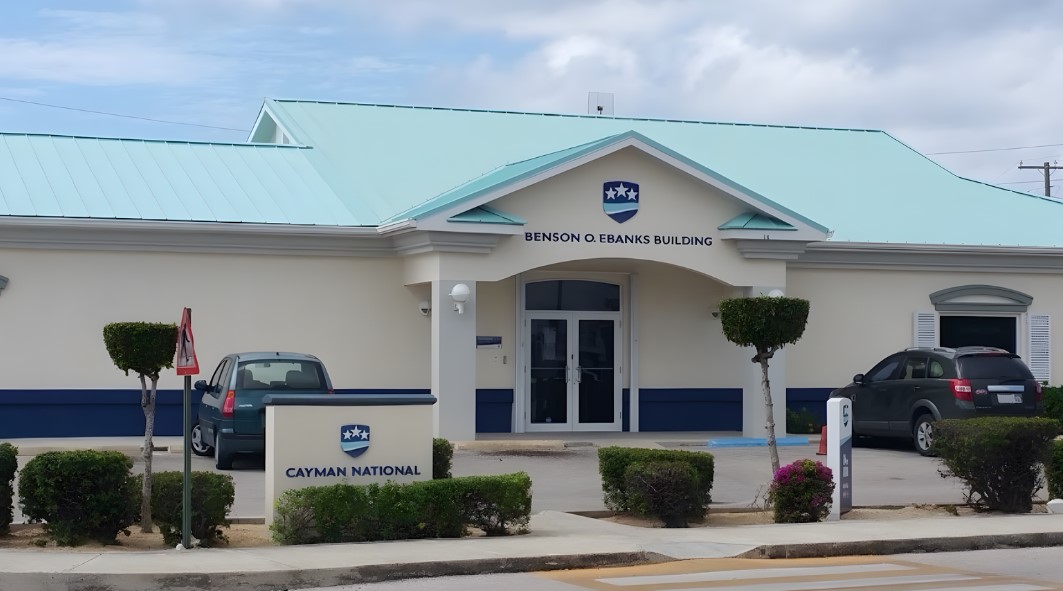 Does Cayman National Bank Supports Online Banking