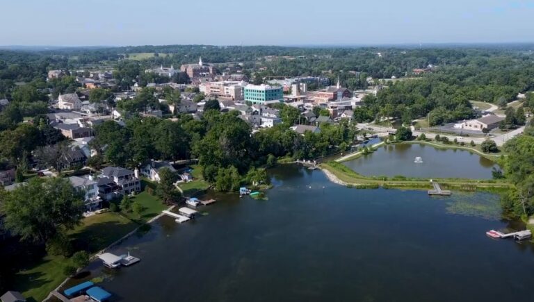 13 Richest Cities in Wisconsin 2024: Surprising Wealth - What's the Key ...