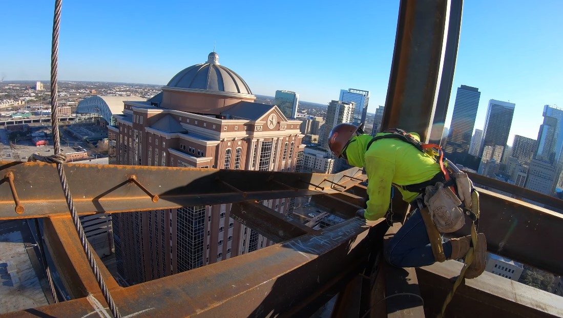 Is Ironworker a dangerous job