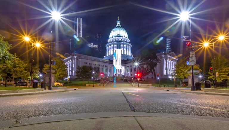 13 Richest Cities in Wisconsin 2024: Surprising Wealth - What's the Key ...