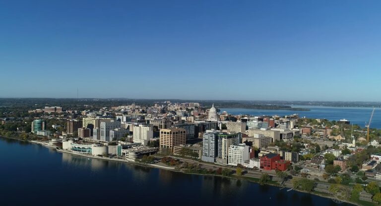 13 Richest Cities in Wisconsin 2024: Surprising Wealth - What's the Key ...