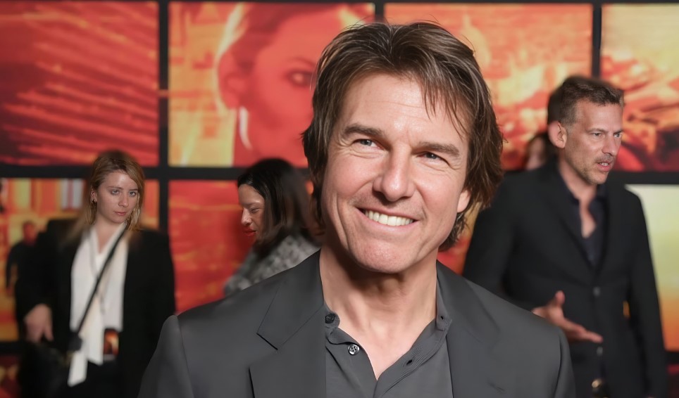 How Old is Tom Cruise