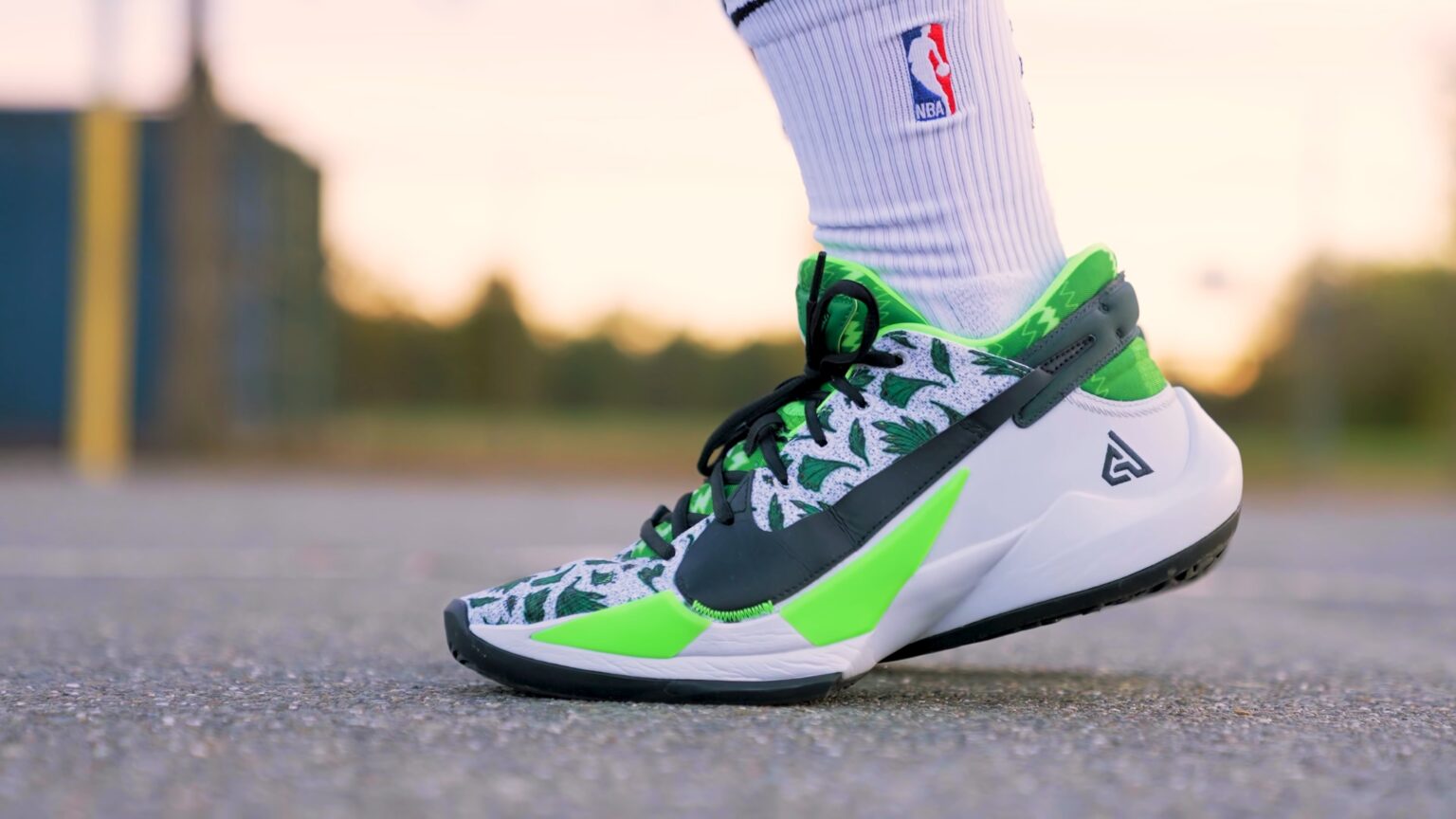 lightest jordan basketball shoes