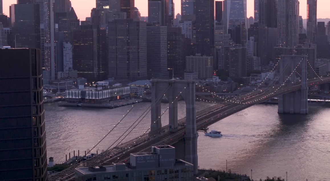 Iconic bridge silhouette