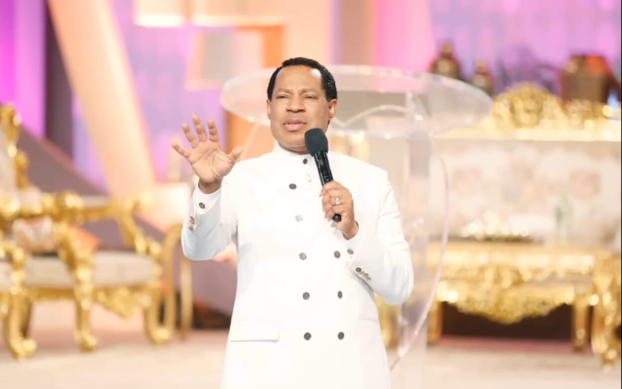 Pastor Chris Oyakhilome Speaking