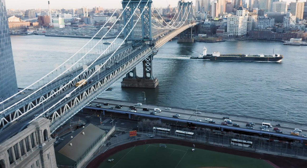 Unique features Manhattan Bridge