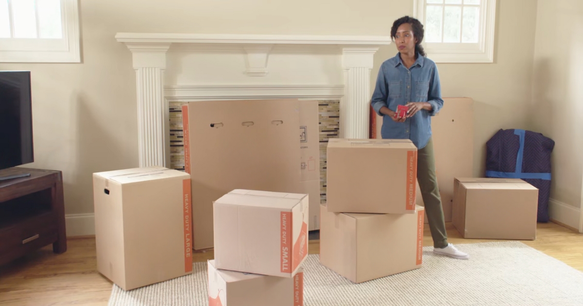 Moving Guide - What to Pack First for a Stress-Free Relocation